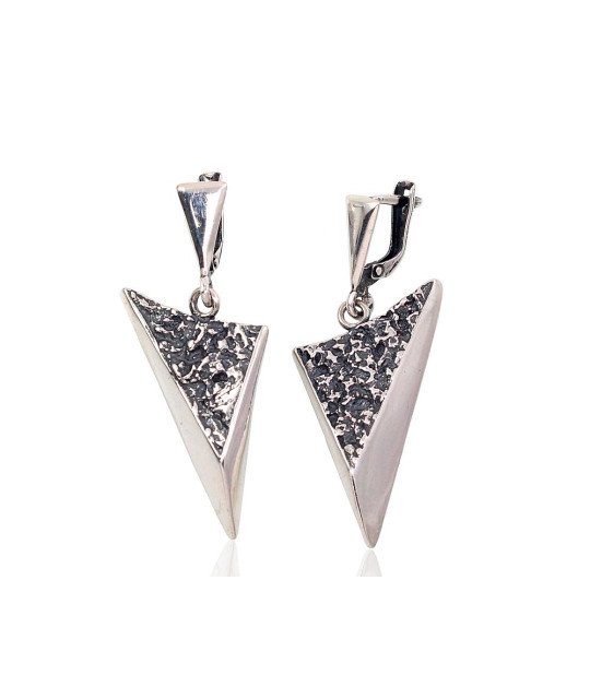 'Inglise' sulguriga hõbekõrverõngad, Hõbe 925°, oksüüd (kate)