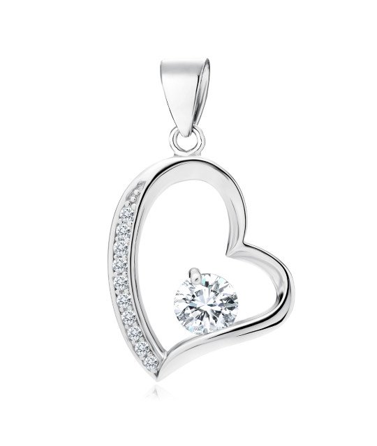 Hopeinen Riipus Valkoisilla Zirkonioilla, Sydän Mikroistutuksella Ja Valkoisilla Zirkonioilla