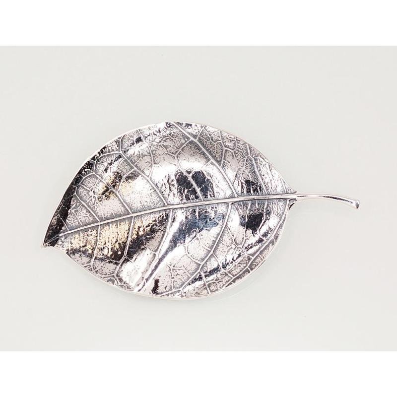 Silver brooch, Silver 925°, oxide (Plating)