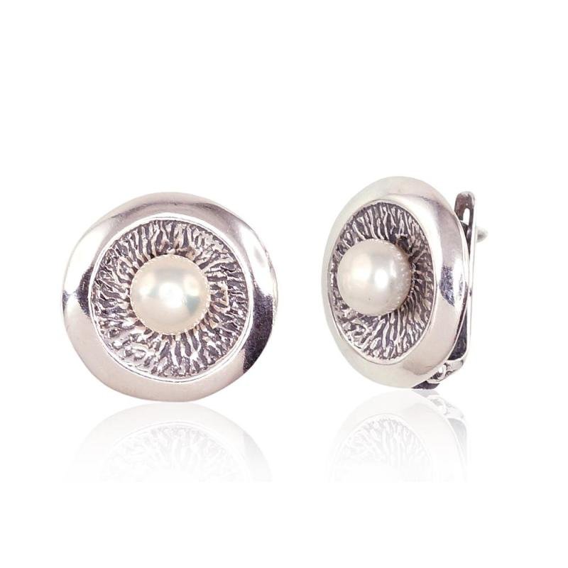 Silver earrings with 'english' lock, Silver 925°, oxide (Plating), Fresh-water Pearl