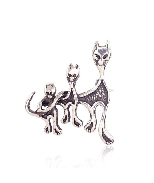 Silver brooch, Silver 925°, oxide (Plating)