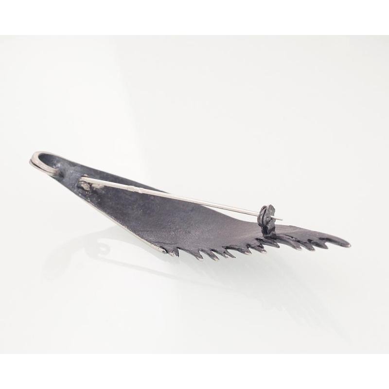 Silver brooch, Silver 925°, oxide (Plating)